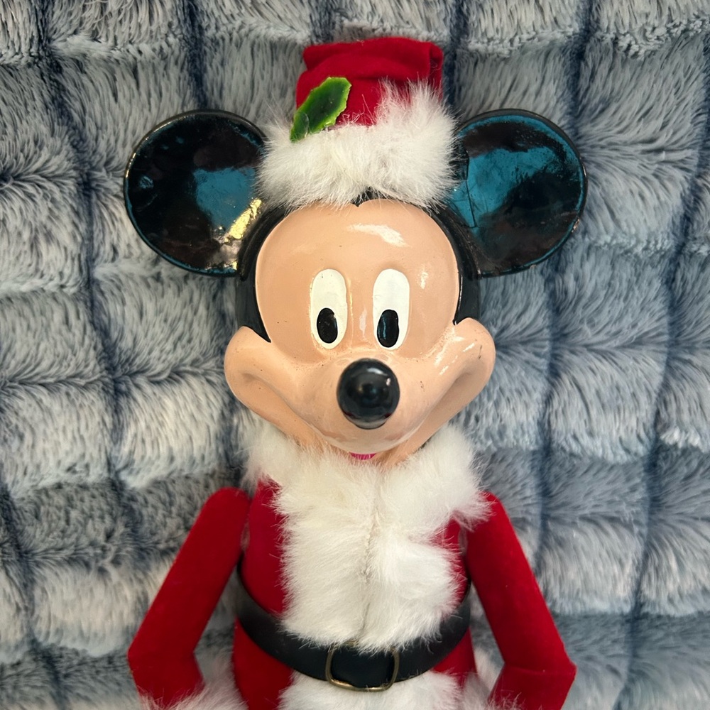 Disney MICKEY MOUSE Nutcracker